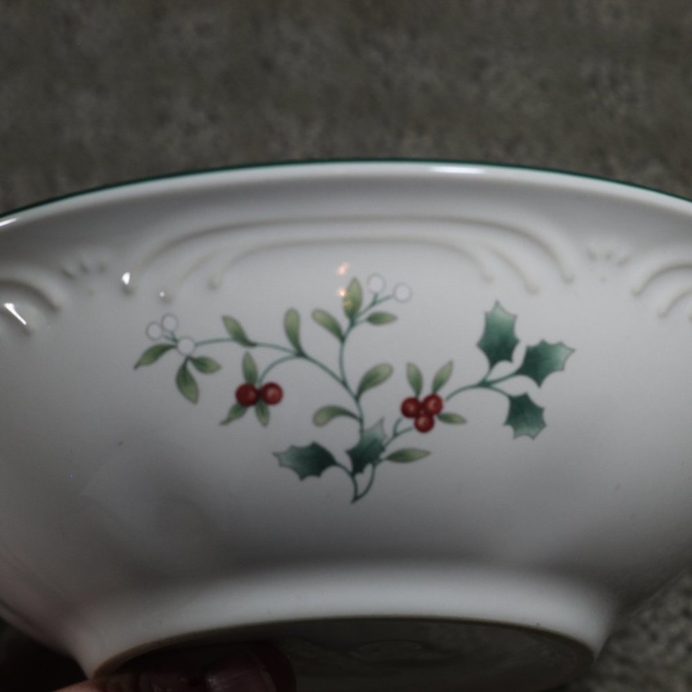 Pfaltzgraff Winterberry® Dinnerware - 7" Soup Bowl